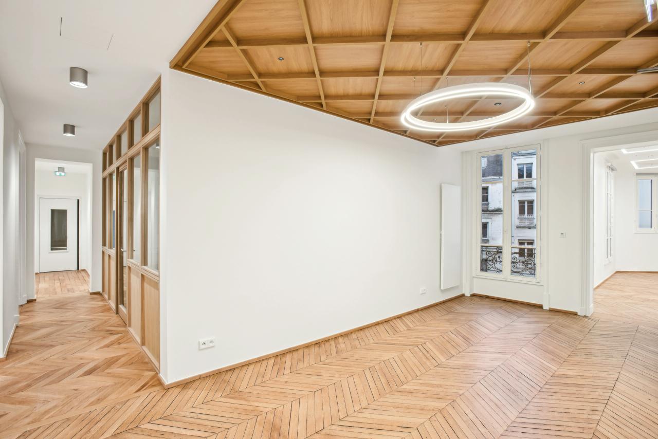 Bureau Paris 599m² Location bureau Paris OLBUR2314807 9